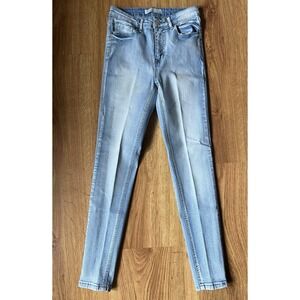 H Hers Skinny Leg Denim Jean Juniors Size 5 Blue Light Wash Medium Rise